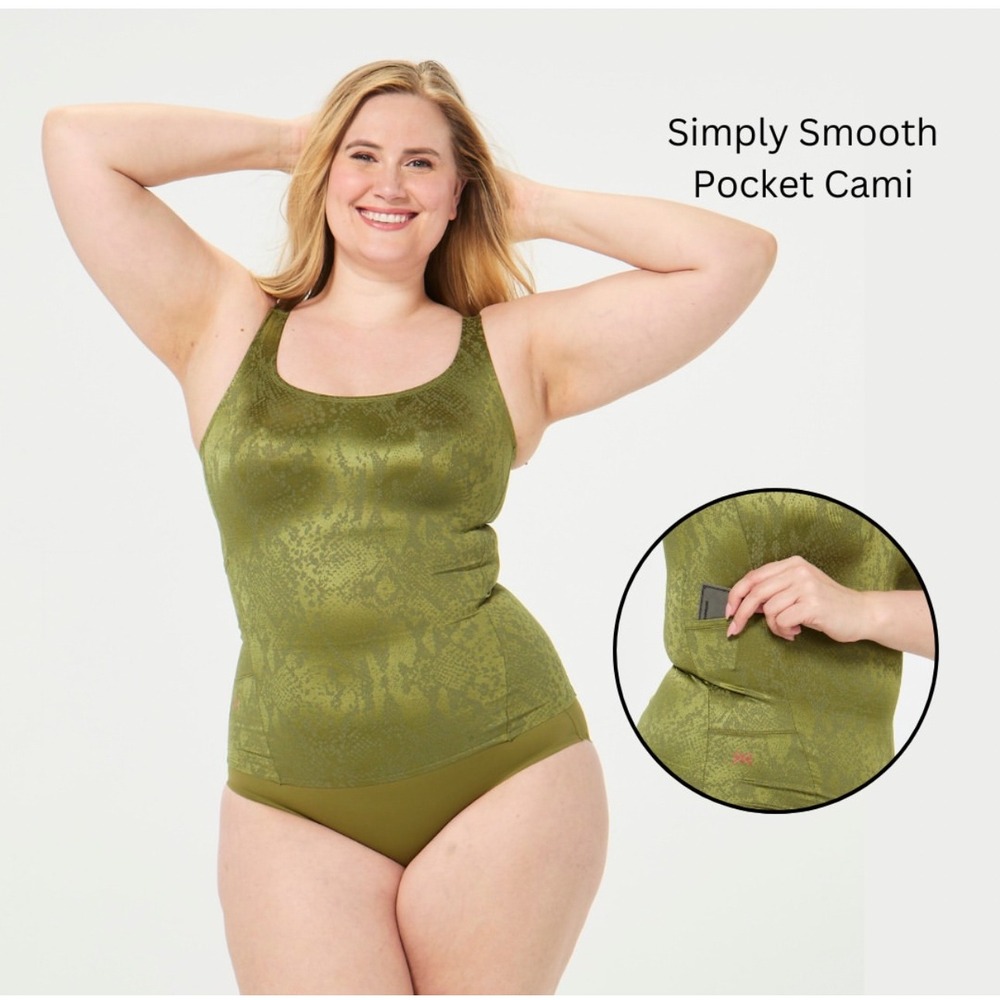 NWT Ruby Ribbon Simply Smooth Pocket Cami Foliage Green Snake Print Size 50